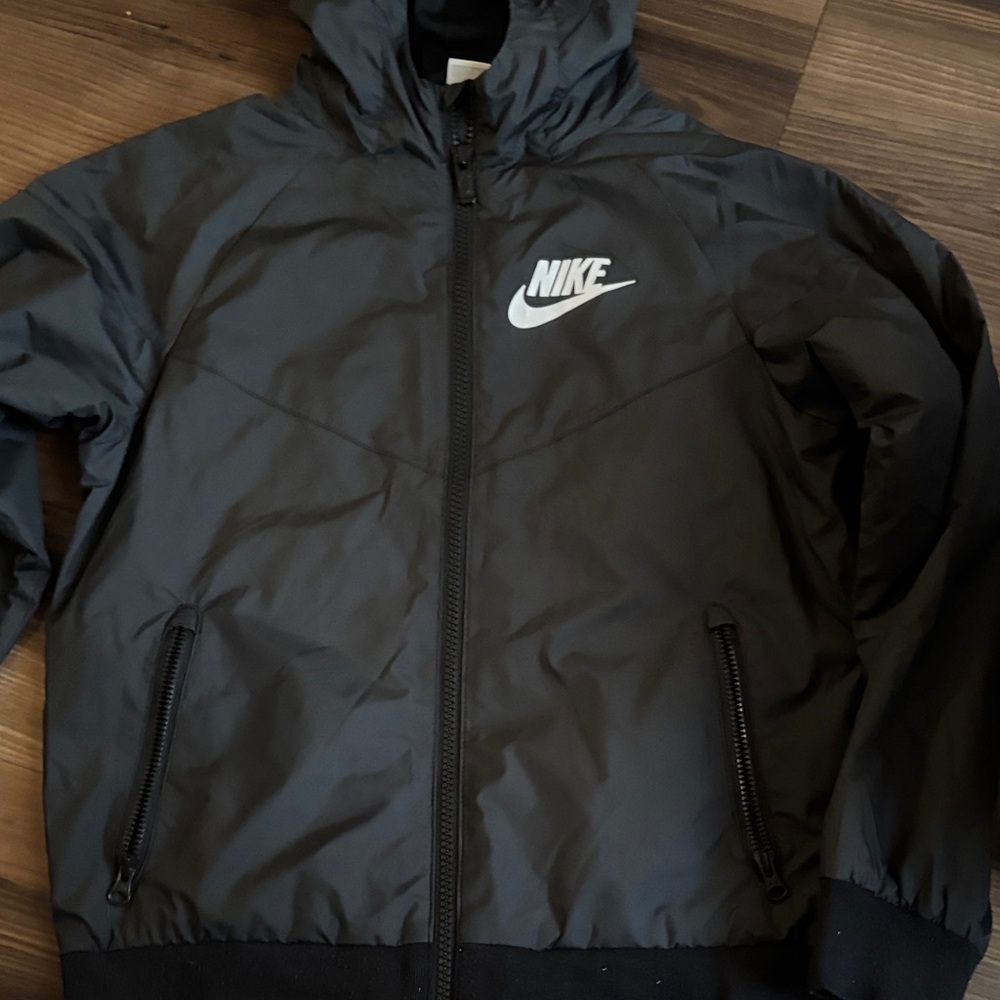 Nike boys black Windbreaker Jacket